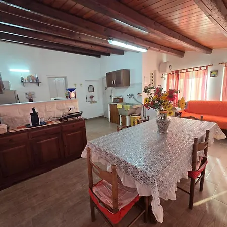Casa Di Lory Bruca * شيكلي
