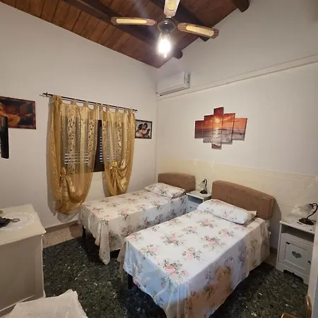 Casa Di Lory Bruca