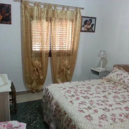 Casa Di Lory Bruca شيكلي