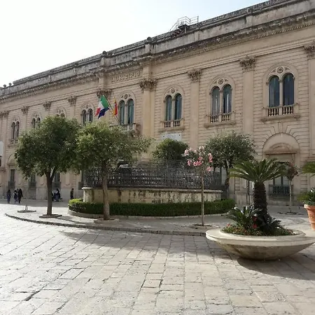 Casa Di Lory Bruca بيت للعطل